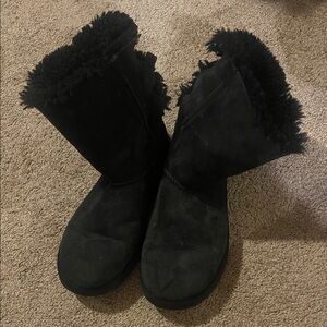 UGG Women's Black Winter Boots